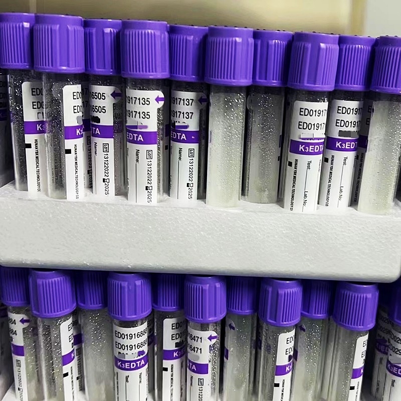 Cremalheiras do tubo 12/18 da amostra de sangue do EDTA do vácuo pelo aditivo da caixa 3.2mg/ml